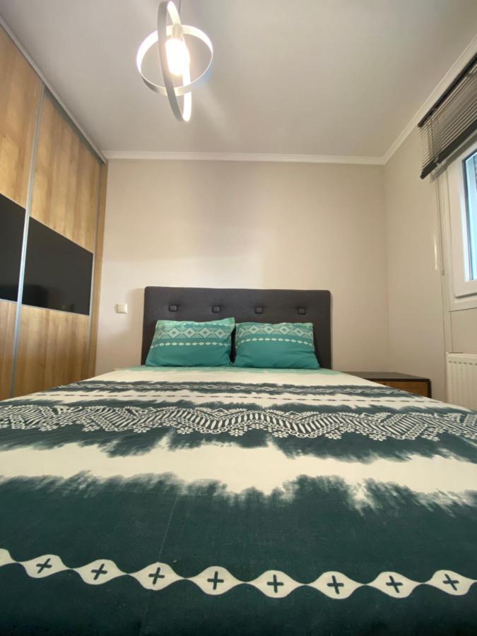 Comfortable & Quiet 1 *